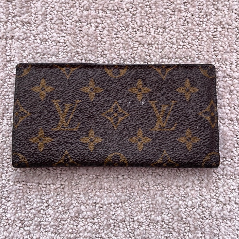 Authentic Louis Vuitton Checkbook Holder